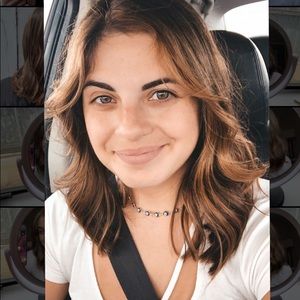 Meet your Posher, Caleigh